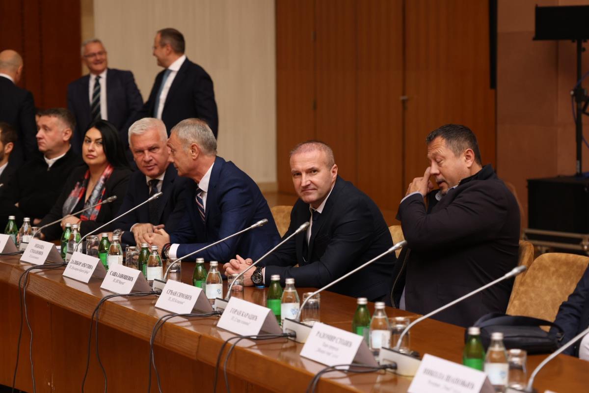 WhatsApp Image 2025-11-16 at 11.04.52.jpeg