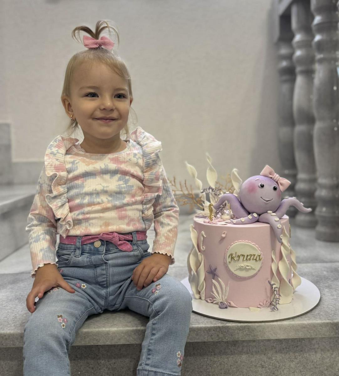 Kruna prevremeno rođena beba