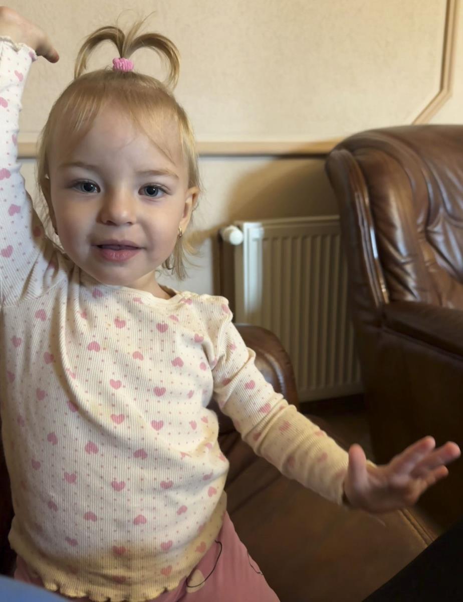 Kruna prevremeno rođena beba