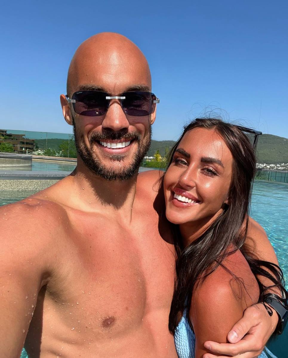 Marko Dmitrović sa suprugom Berinom