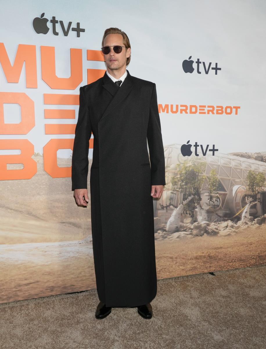 Aleksandar Skarsgard