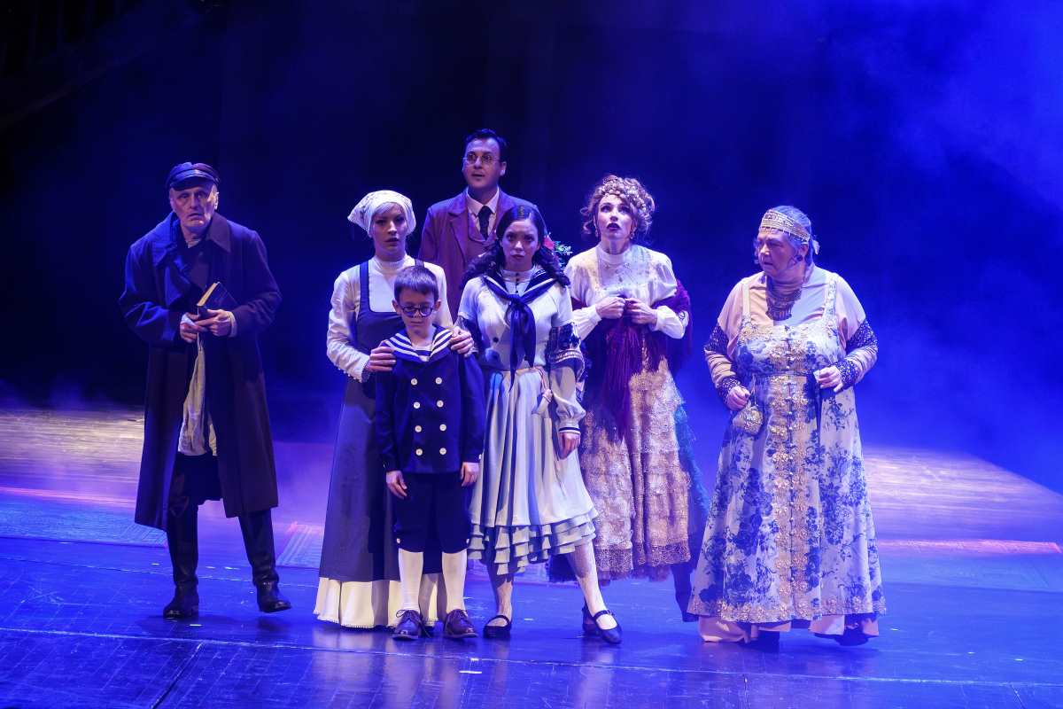 Gospodin ucizmama od dima. foto Zoran Škrbic.jpg