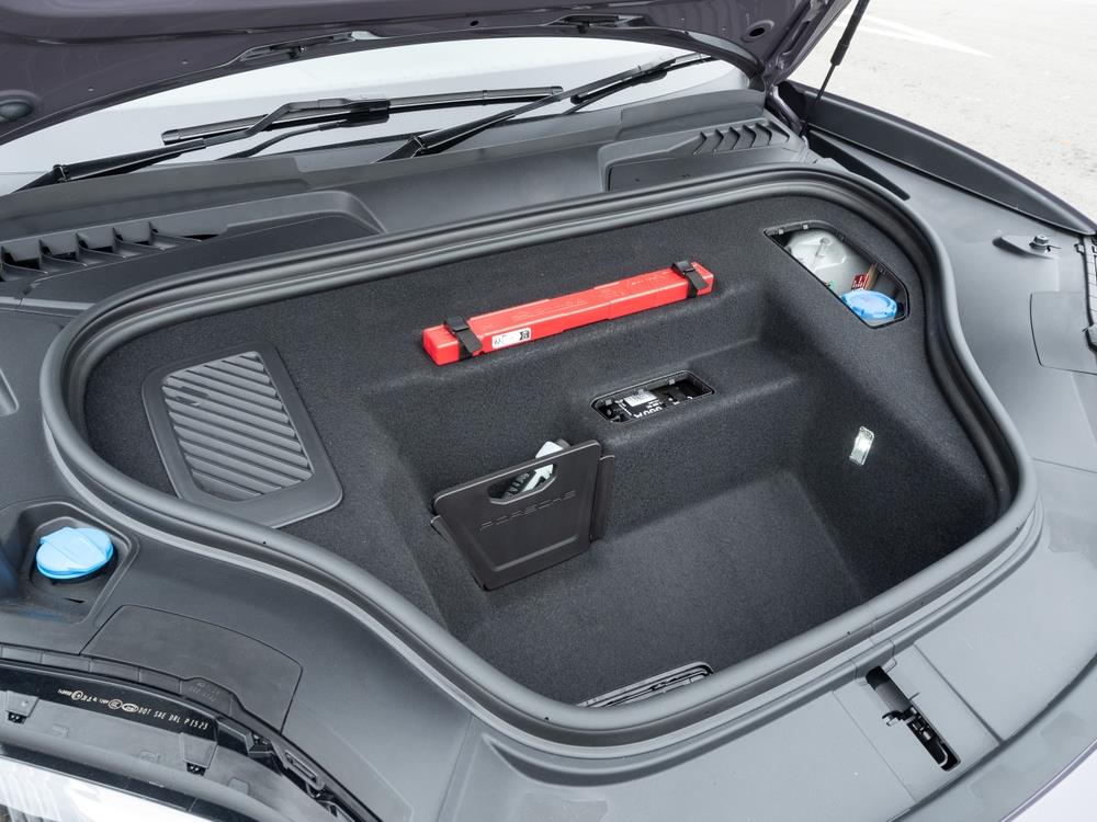 Porše Macan Electric 2025 - moćni EV SUV