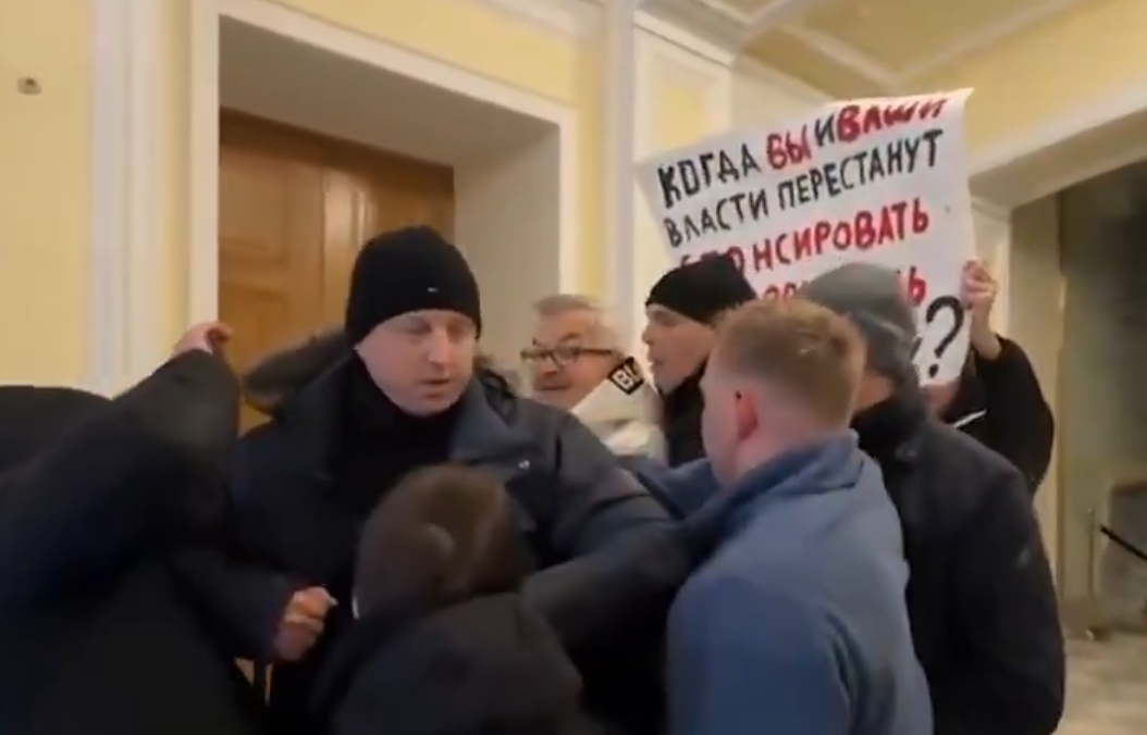 Sankt Peterburg napad na poljskog ambasadora poljski ambasador napadnut u Rusiji