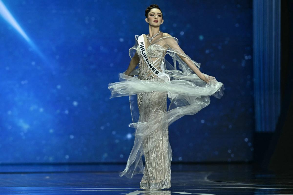 Ahtisa Manalo, treća pratilja Mis Univerzuma 2025