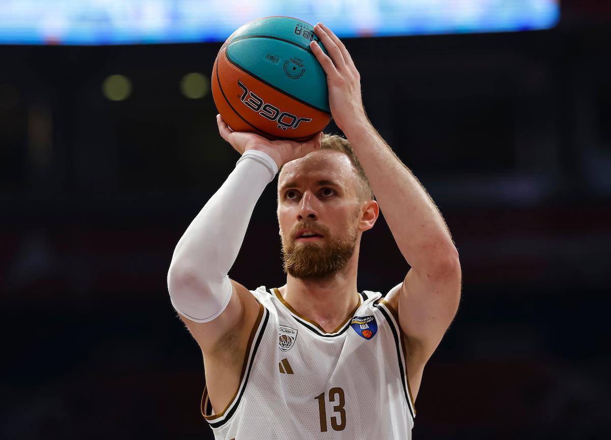 Džanan Musa u dresu Dubaija