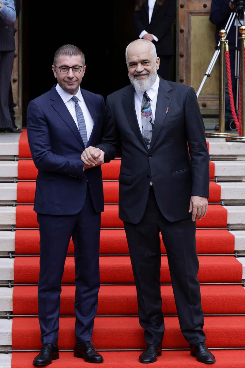 Hristijan Mickoski Tirana Edi Rama