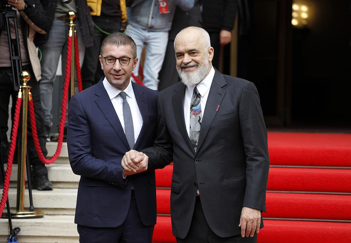Hristijan Mickoski Tirana Edi Rama