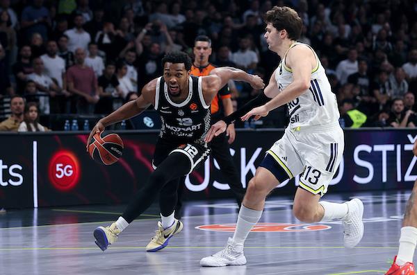 partizan-fenerbahce-3877063.JPG