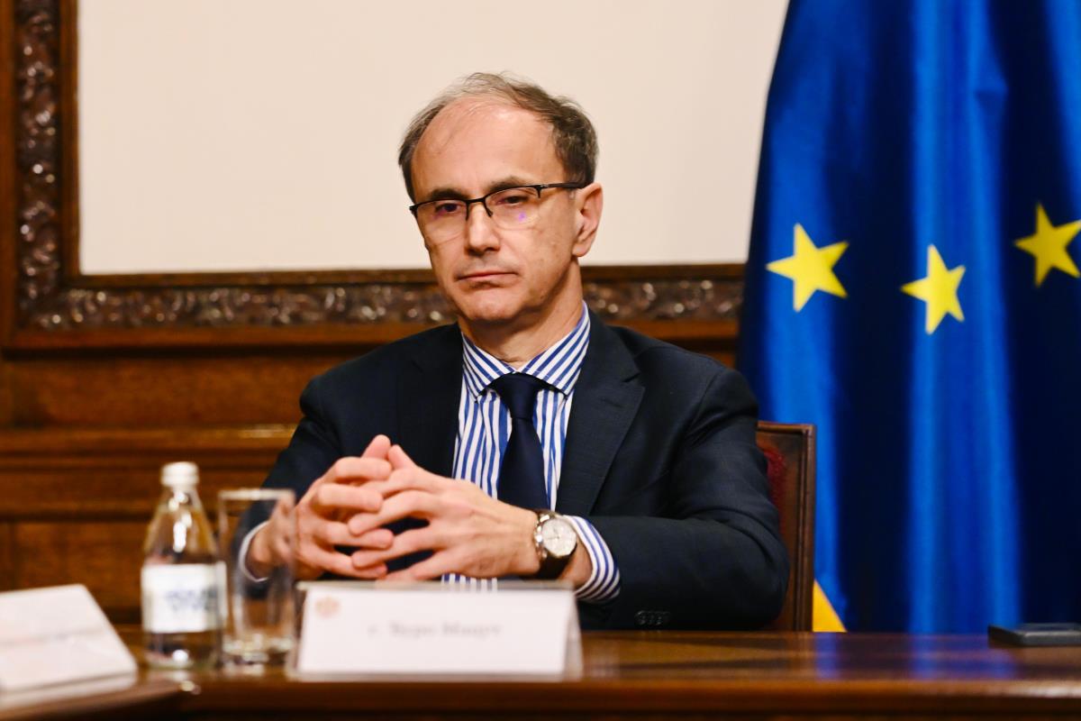 Aleksandar Vučić NIS sastanak (8).jpg