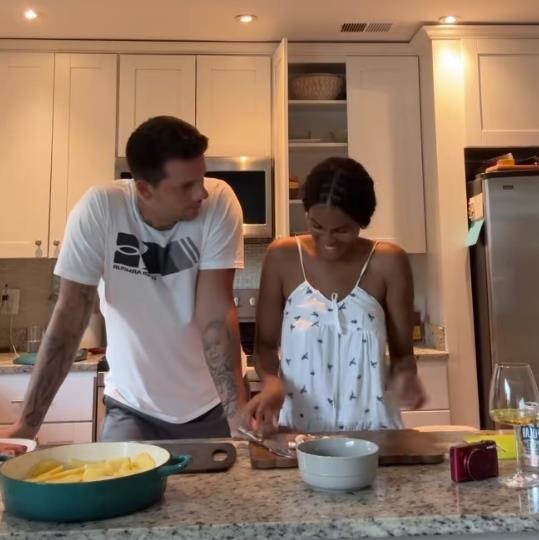 Merijam Ramadan Lunova je udata za Srbina Dejana (6).png