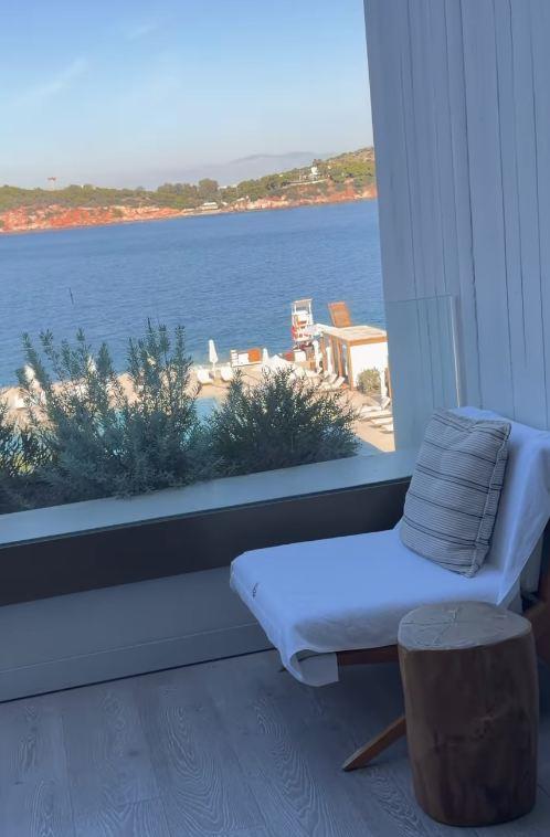 Ana Sević sa Danijelom uživa u Grčkoj