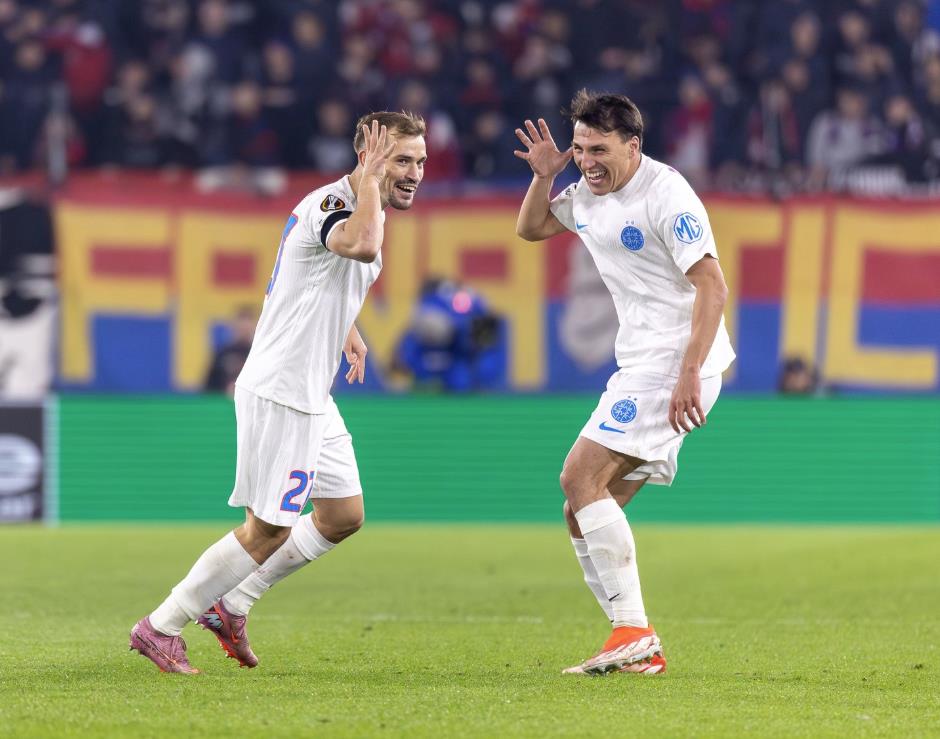 Fudbaleri FCSB Darijus Olaru i Risto Radunović