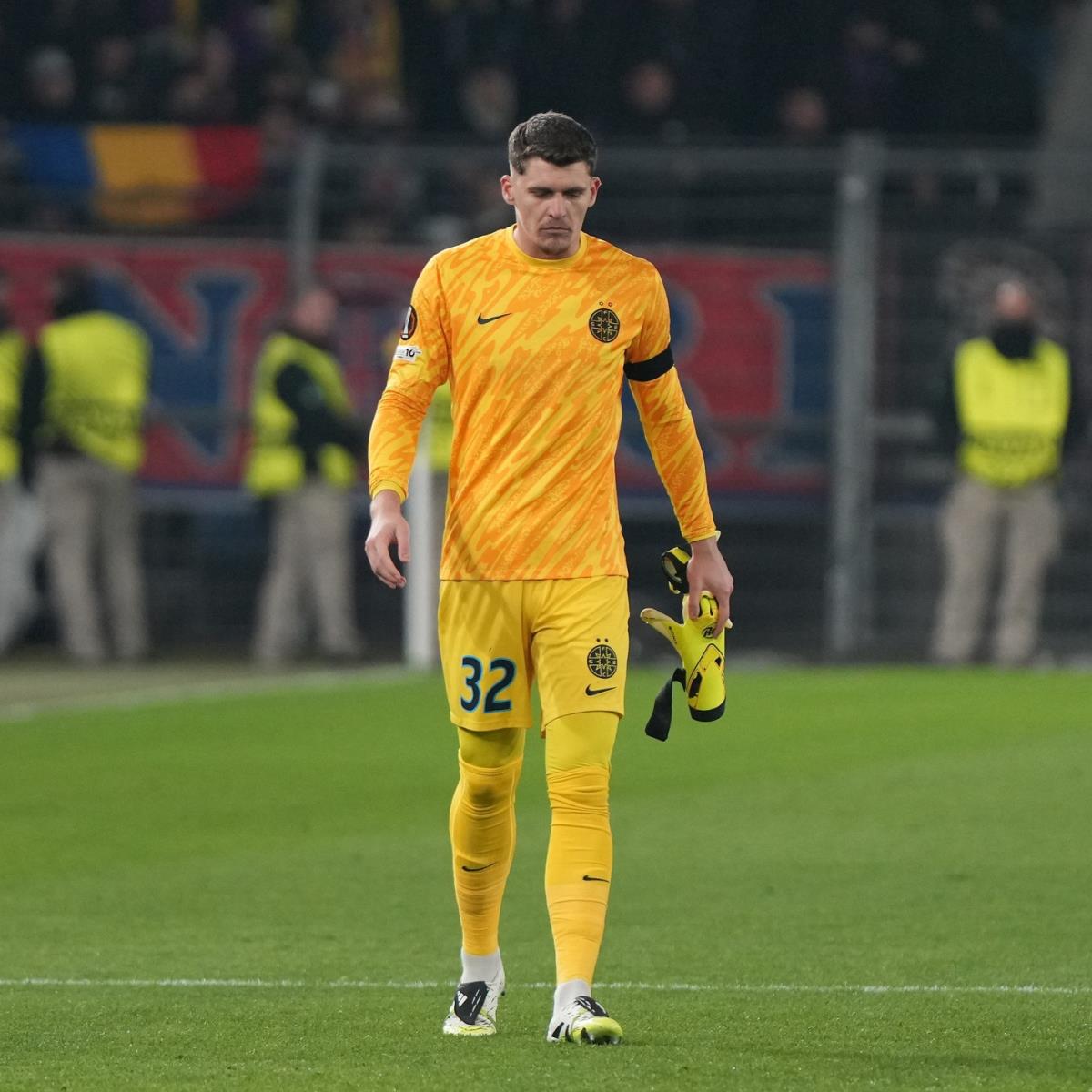 Stefan Tarnovanu golman FCSB