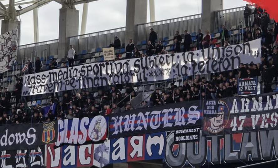 Navijači Steaue Peluza Sud