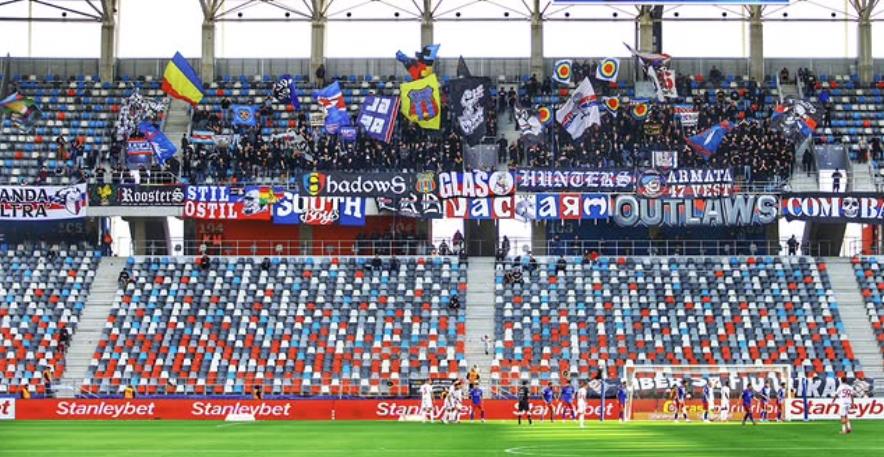 Navijači Steaue Peluza Sud