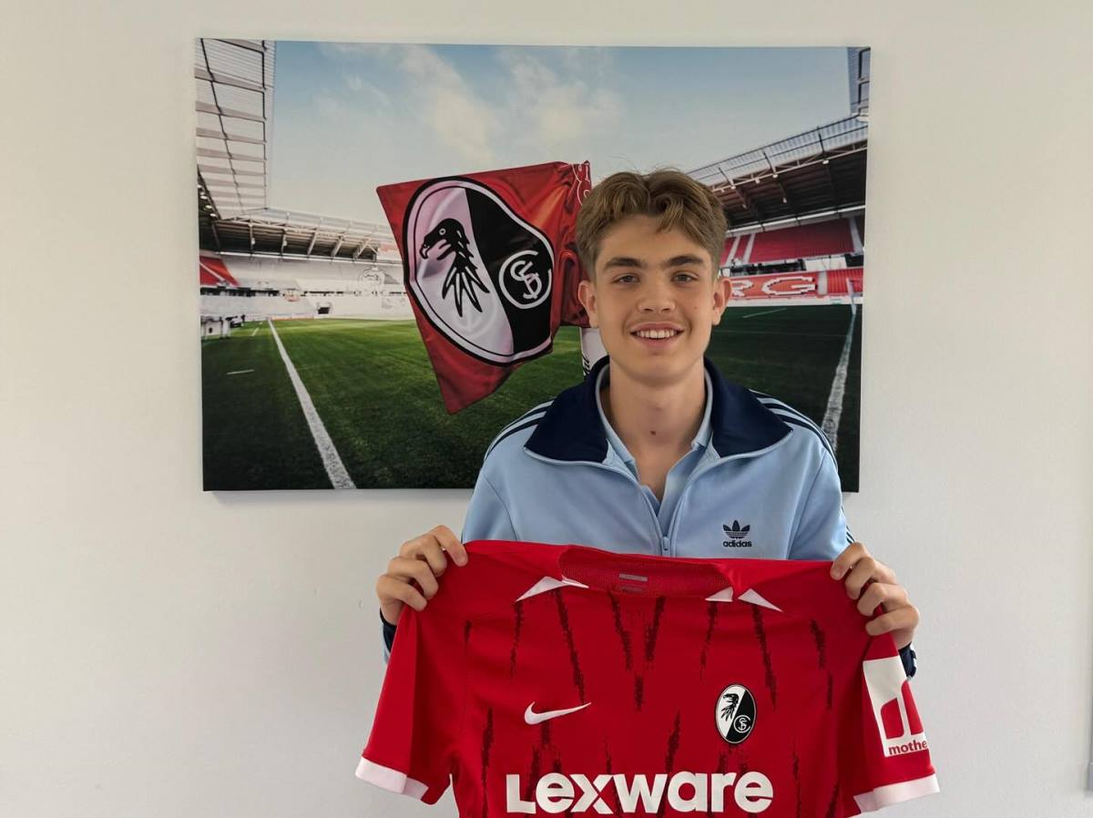 Mladen Mijajlović kao fudbaler Frajburga