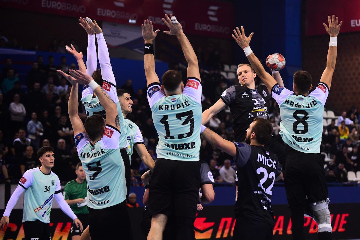 PARTIZAN - NEXE_ 2511250033.jpg