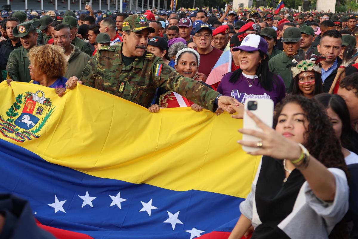 Nikolas Maduro (7).jpg