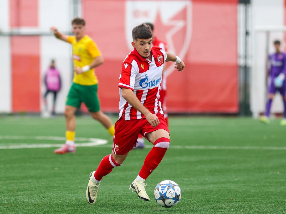 Uroš Đorđević na utakmici protiv Žiline u omladinskoj Ligi šampiona 2025