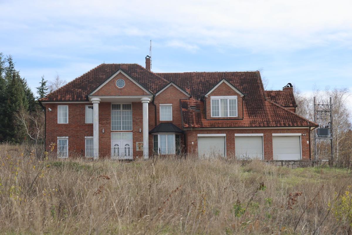 WhatsApp Image 2025-11-25 at 12.28.11 (1).jpeg