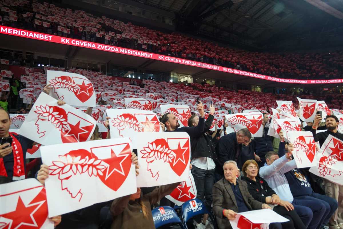 Crvena zvezda Olimpijakos Evroliga (19).jpeg