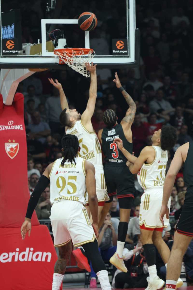 Crvena zvezda Olimpijakos Evroliga (17).jpeg