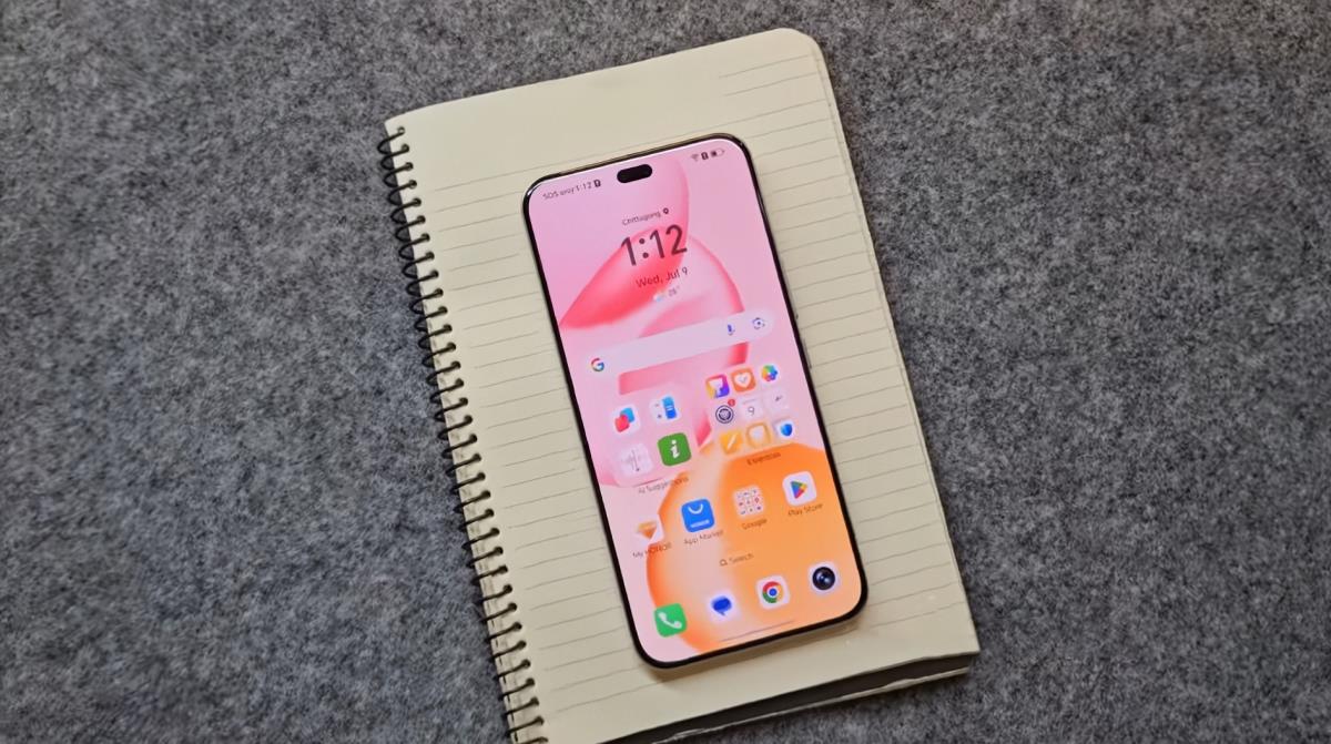 Magic8 Ultra (2).jpg