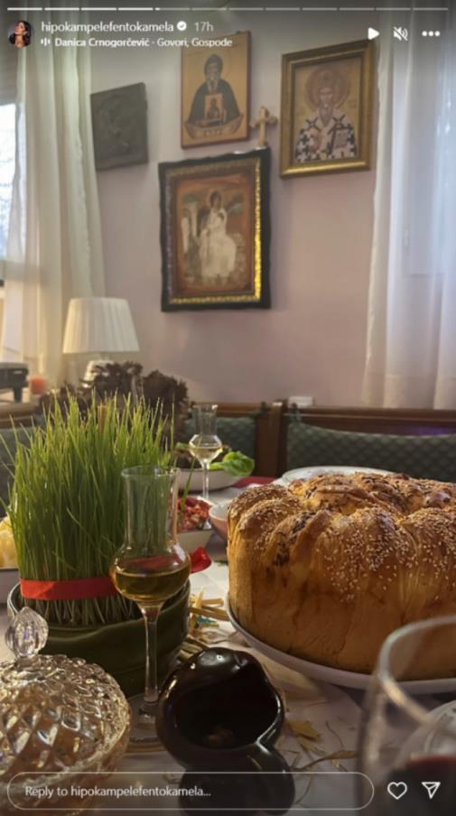 Dragana Mićalović pokazala božićnu trpezu.jpg