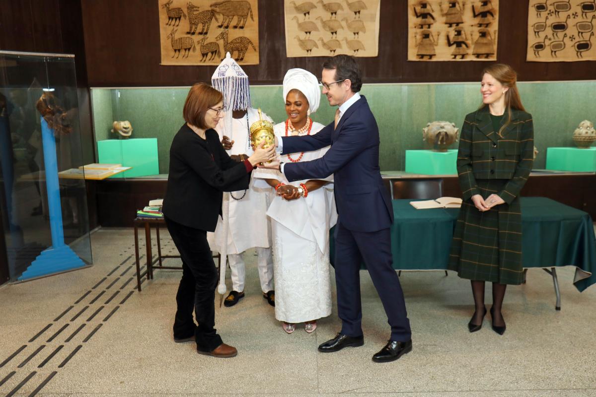 Karađorđevići i kraljica Nigerije