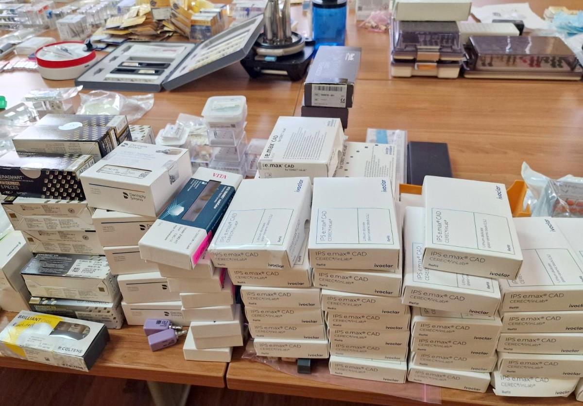 Stomatološka oprema krijumčarenje (8).jpg