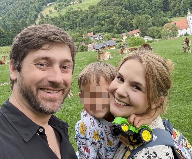 nevena Vukes i Marko Vukes sa sinom (2).png