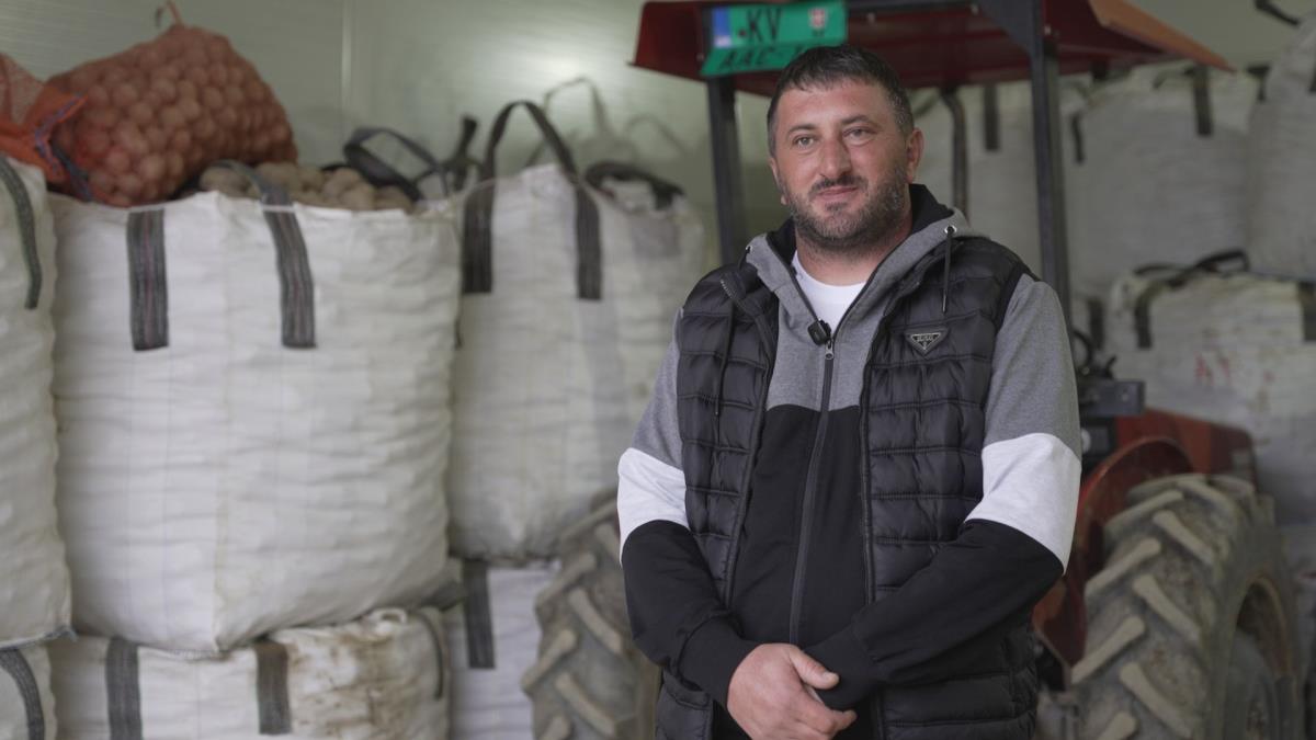 1764422433IVANJICA-PORODICA-BIZNIS-FOTORINA (8).jpg