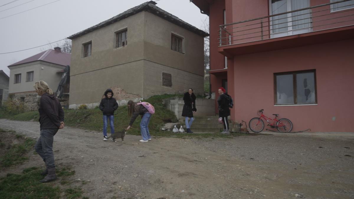 1764422439IVANJICA-PORODICA-BIZNIS-FOTORINA (6).jpg