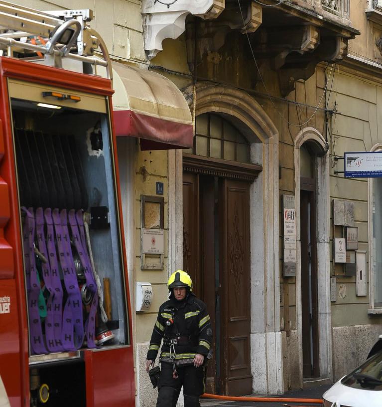 Screenshot 2025-11-30 193625.png