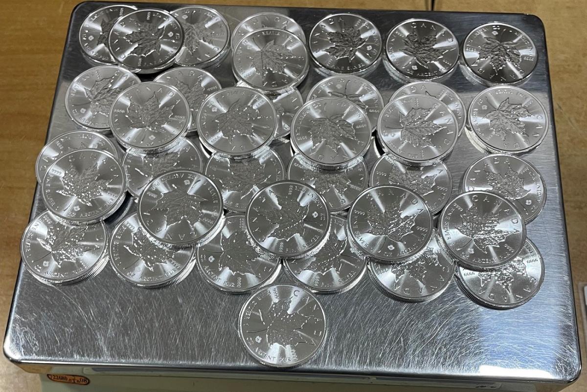 Gradina srebrnjaci investiciono zlato hašiš kanabis