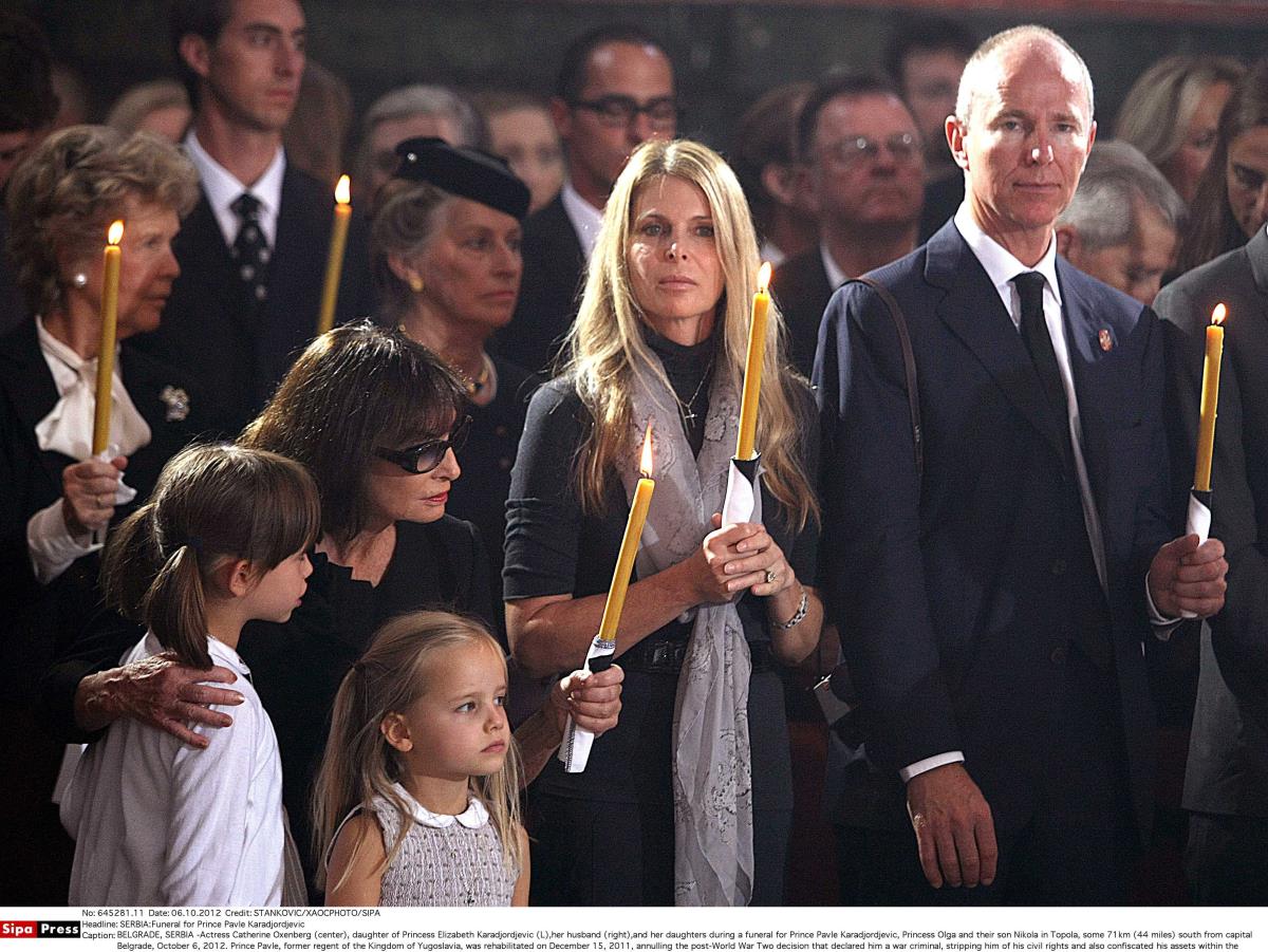 Sahrana posmrtnih ostataka kneza Pavla, kneginje Olge i kneza Nikole na Oplencu