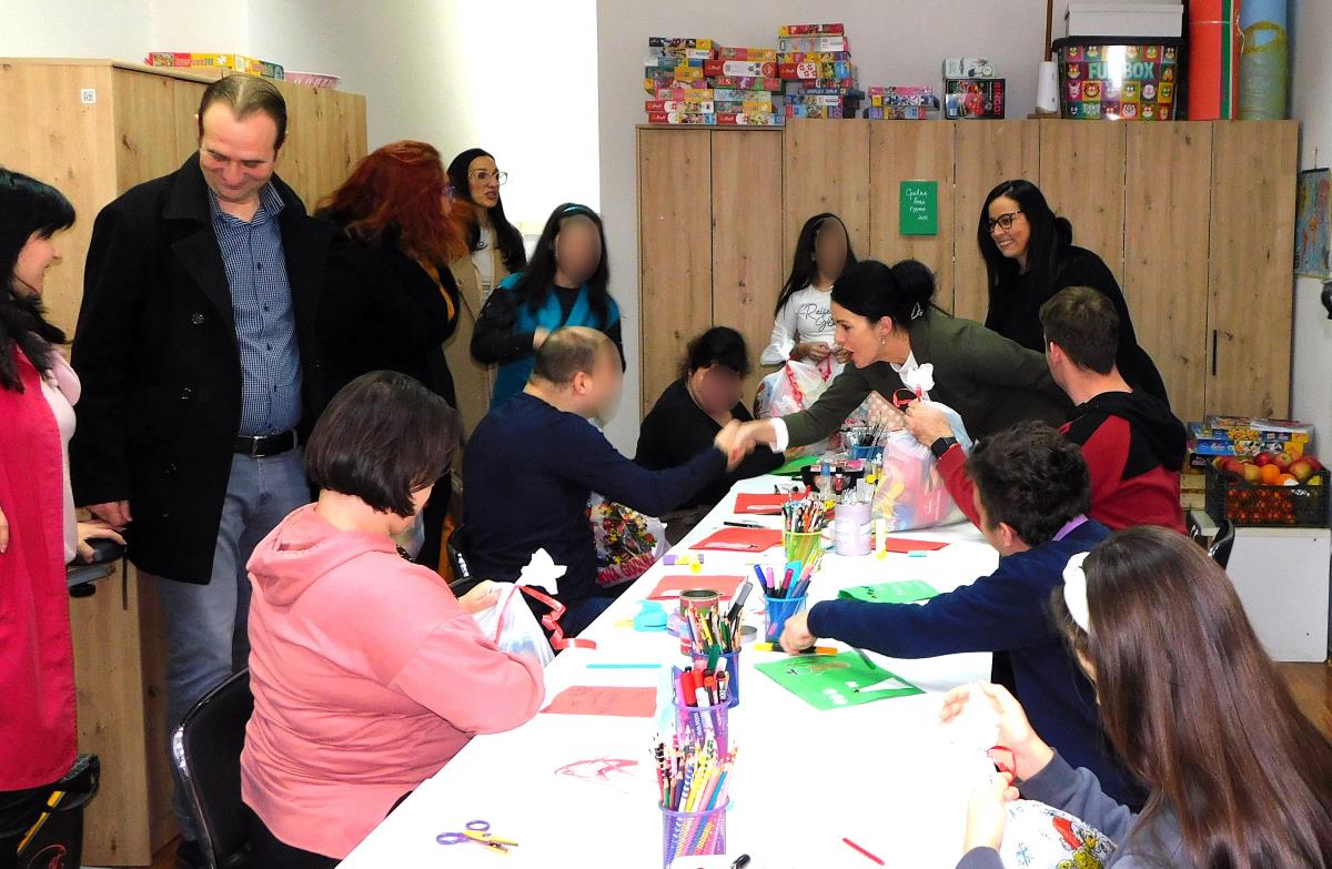 LOZNICA - Poseta ''Sunce''.JPG