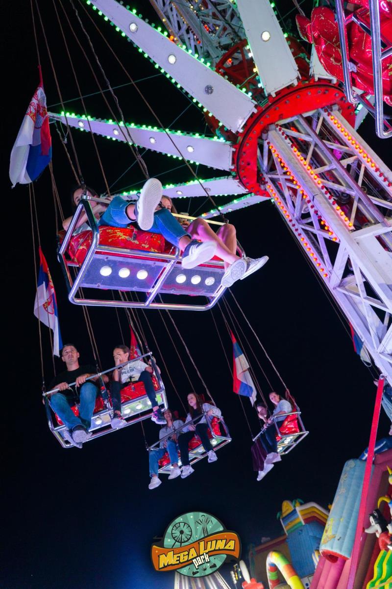 Mega Luna park (12).jpeg