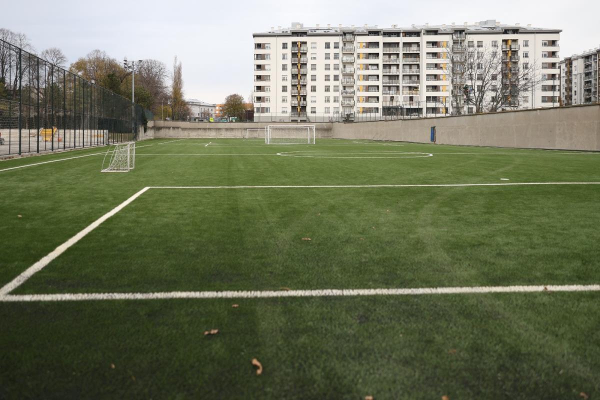 WhatsApp Image 2025-12-05 at 8.22.33 AM.jpeg