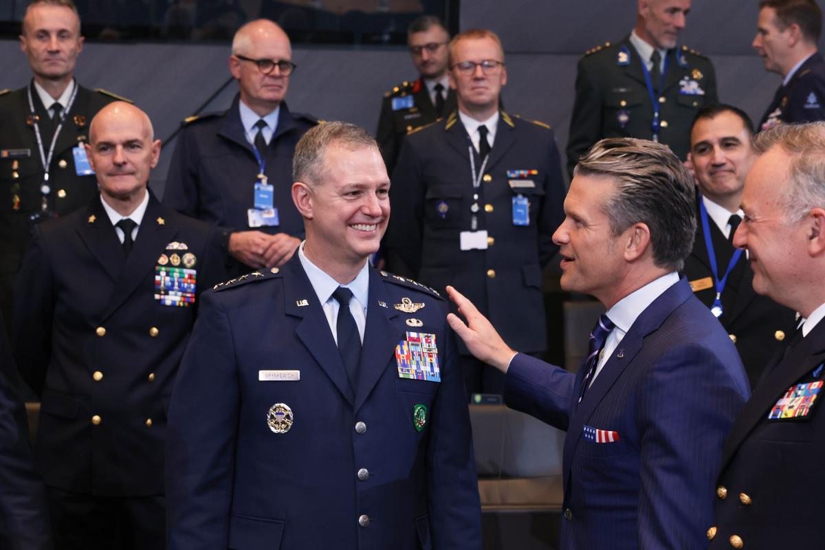 Aleksus Grinkevic AP Omar Havana.jpg