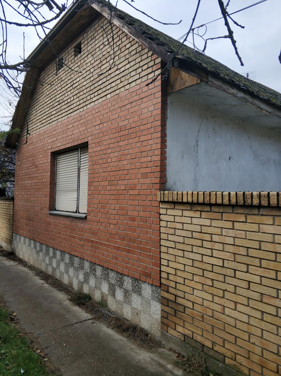 Kuća na prodaju u Srpskom Miletiću