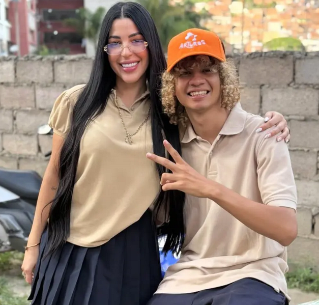 Himena Araja (10).png