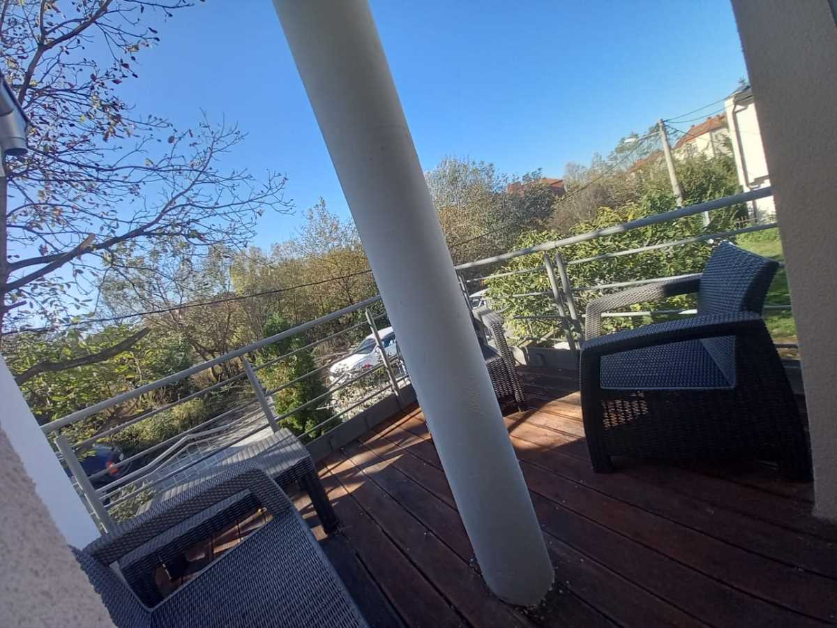 stan,izdavanje, terasa