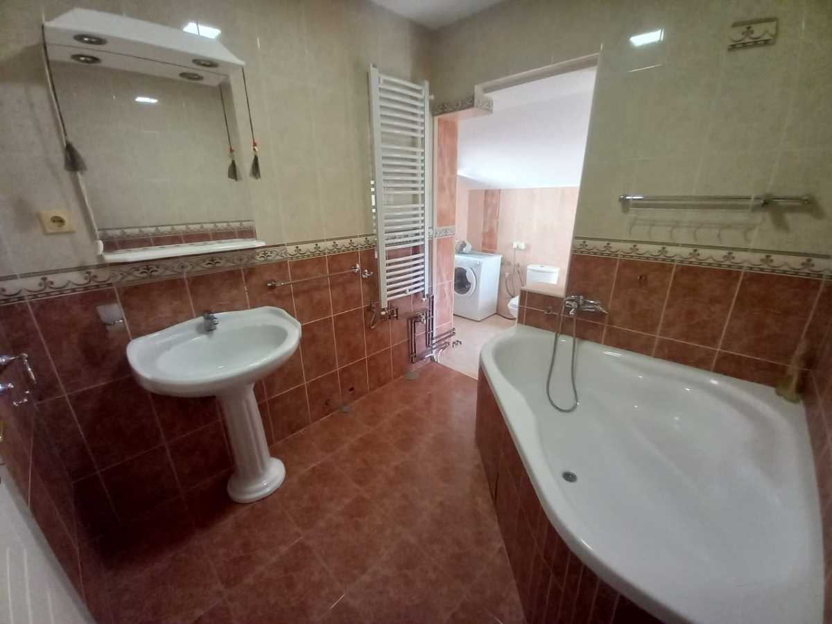 stan,izdavanje, kupatilo