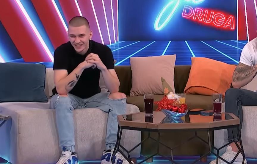 "OKRENUO SAM SE BOGU I MOLIO SE DA MI DA ŽIVO I ZDRAVO DETE" Potresna ispovest diskvalifikovanog učesnika Elite: Promenio život iz korena