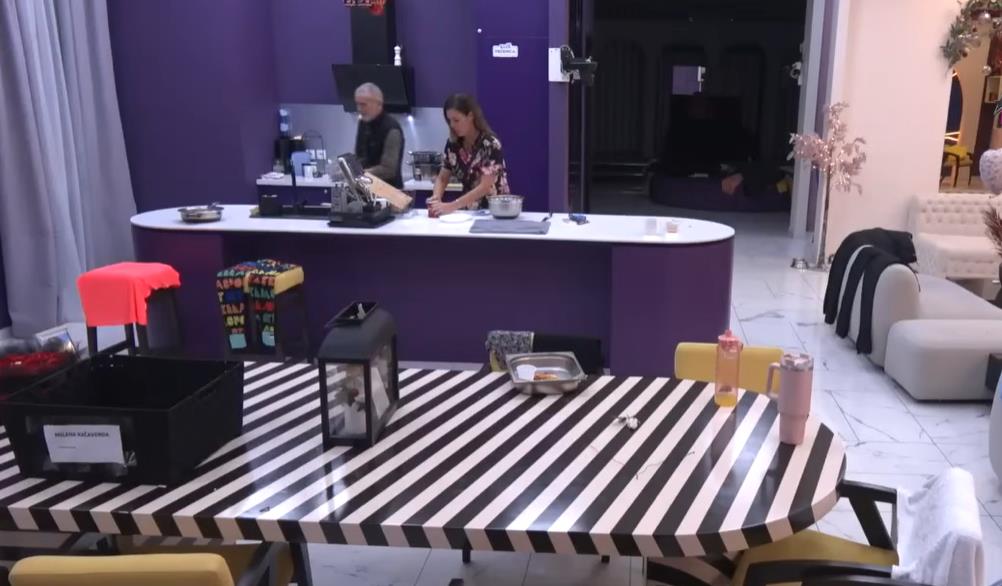 KAČAVENDA PROGOVORILA O HANI DUVNJAK! Ne može da veruje kako se ponaša, Lepi Mića joj dodatno otvorio oči (FOTO)