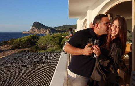 Una Čolić sa dečkom