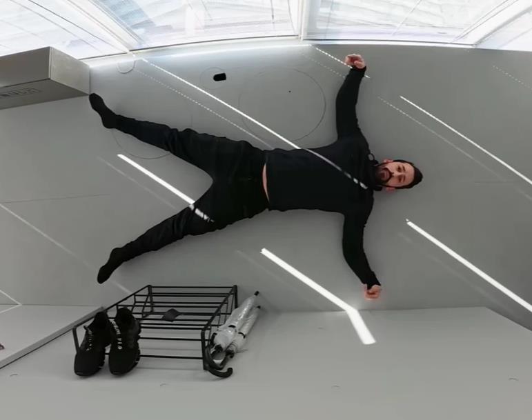 Najmanji stan u Tokiju.jpg