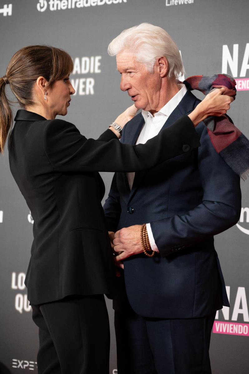 Ričard Gir, Alehandra Silva